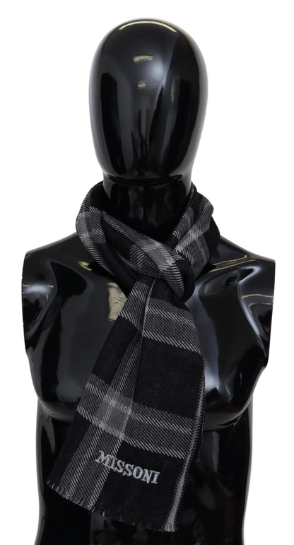 Elegant Woolen Striped Scarf