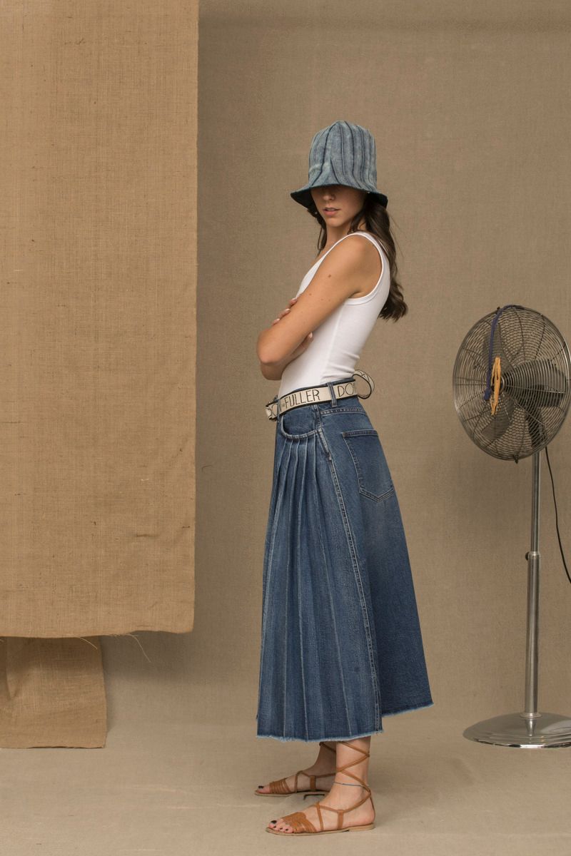 Chic Blue Denim Pleated Skirt