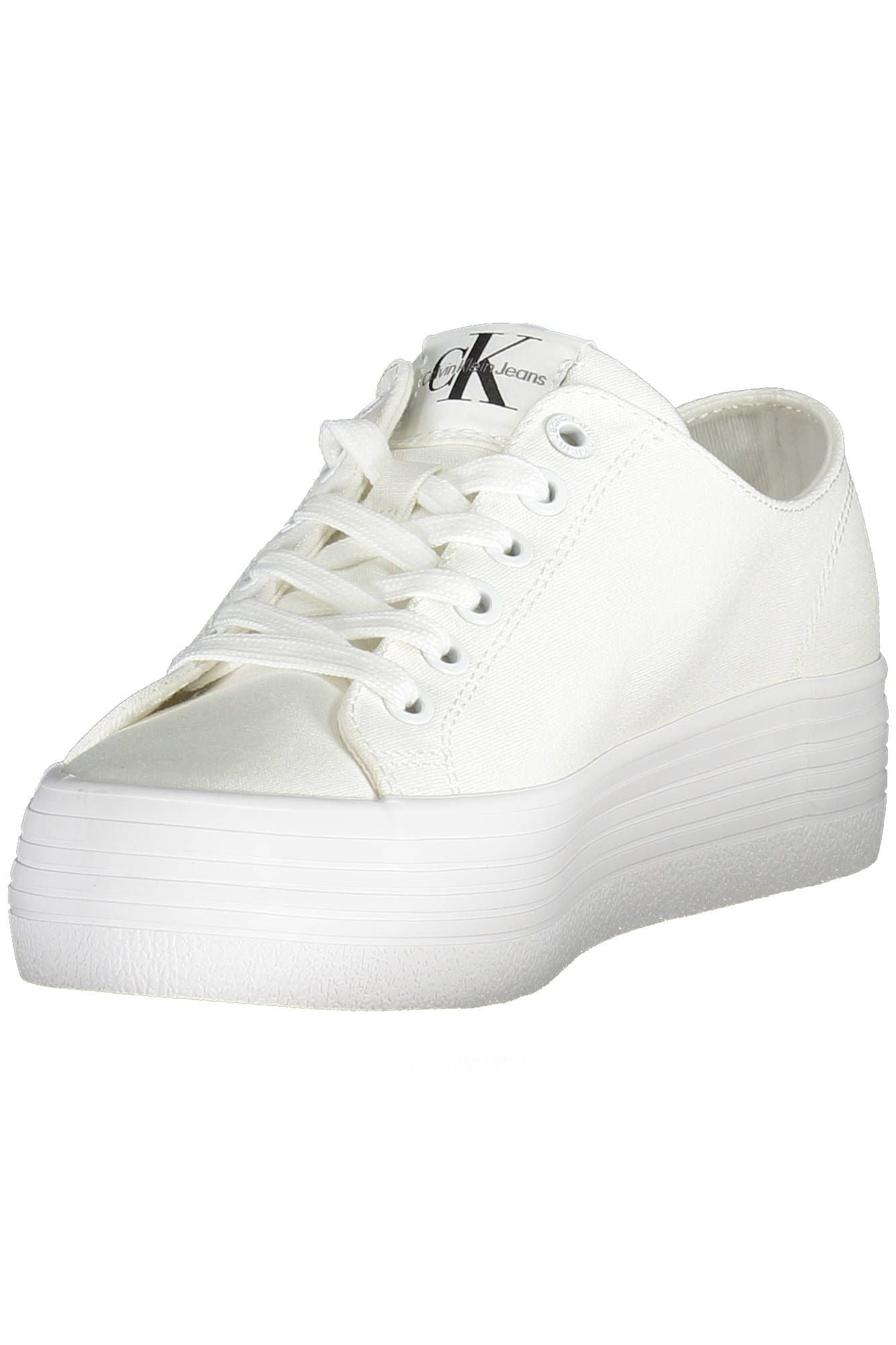 Chic Platform Sneakers with Contrast Details