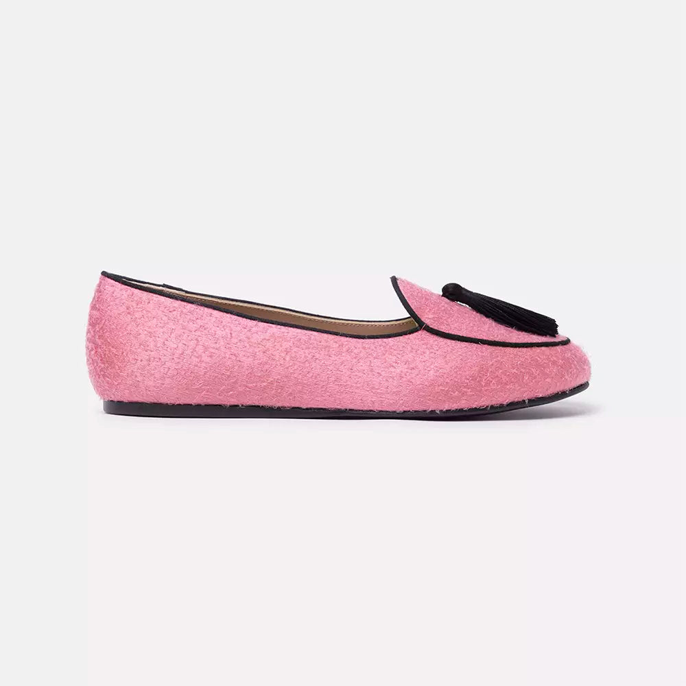 Elegant Pink Velvet Moccasins with Tassel Detail