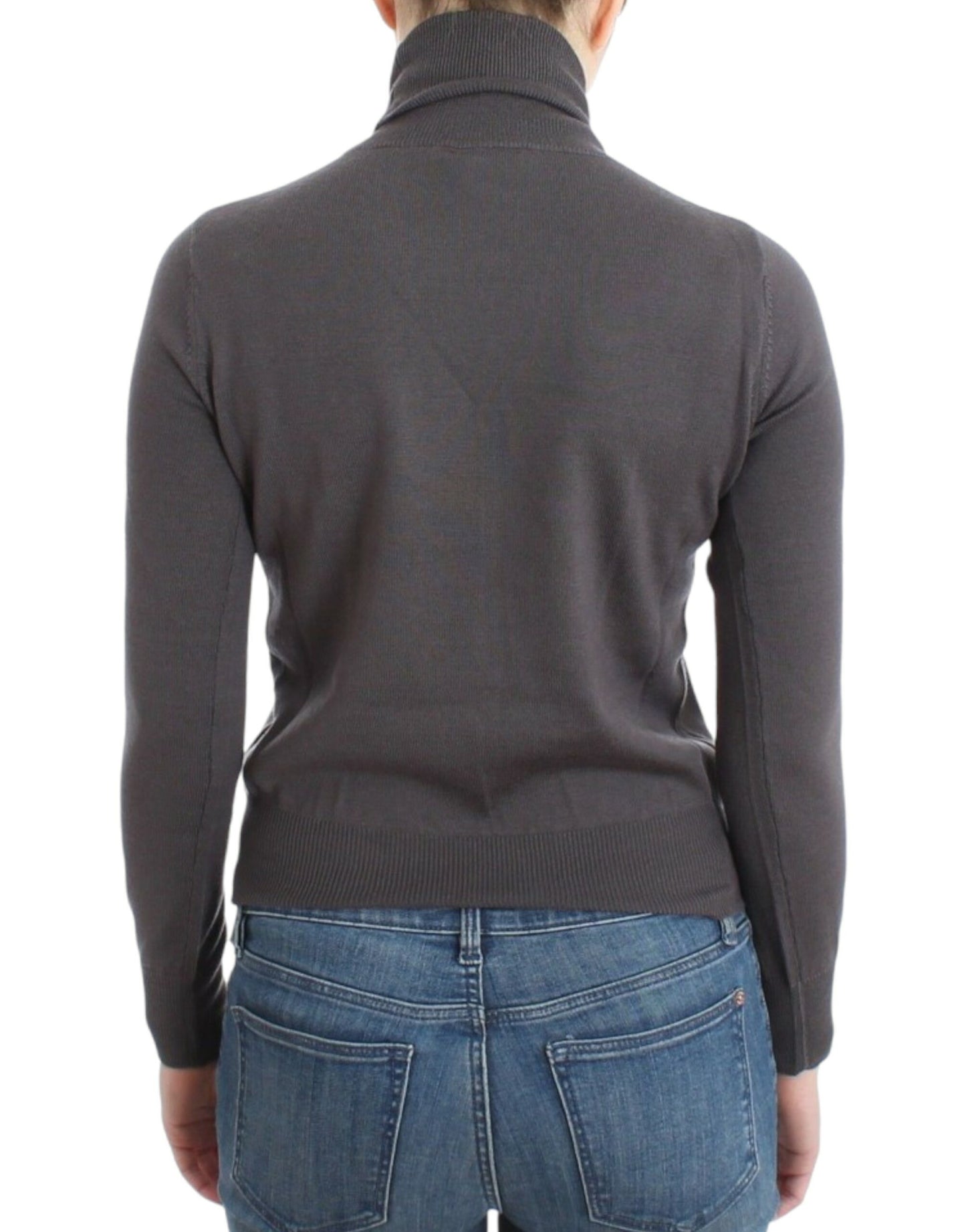 Elegant Virgin Wool Turtleneck Sweater