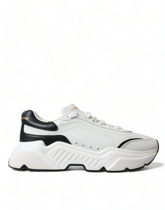 Chic Almond-Toe Daymaster Sneakers