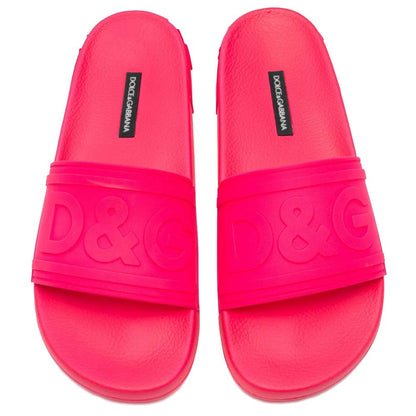 Chic Fuchsia Rubber Slippers with Logo Detail