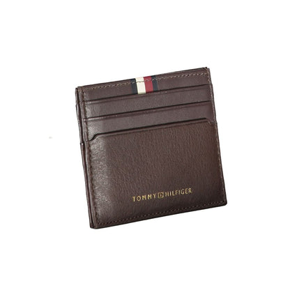 Elegant Leather Card Holder in Brown