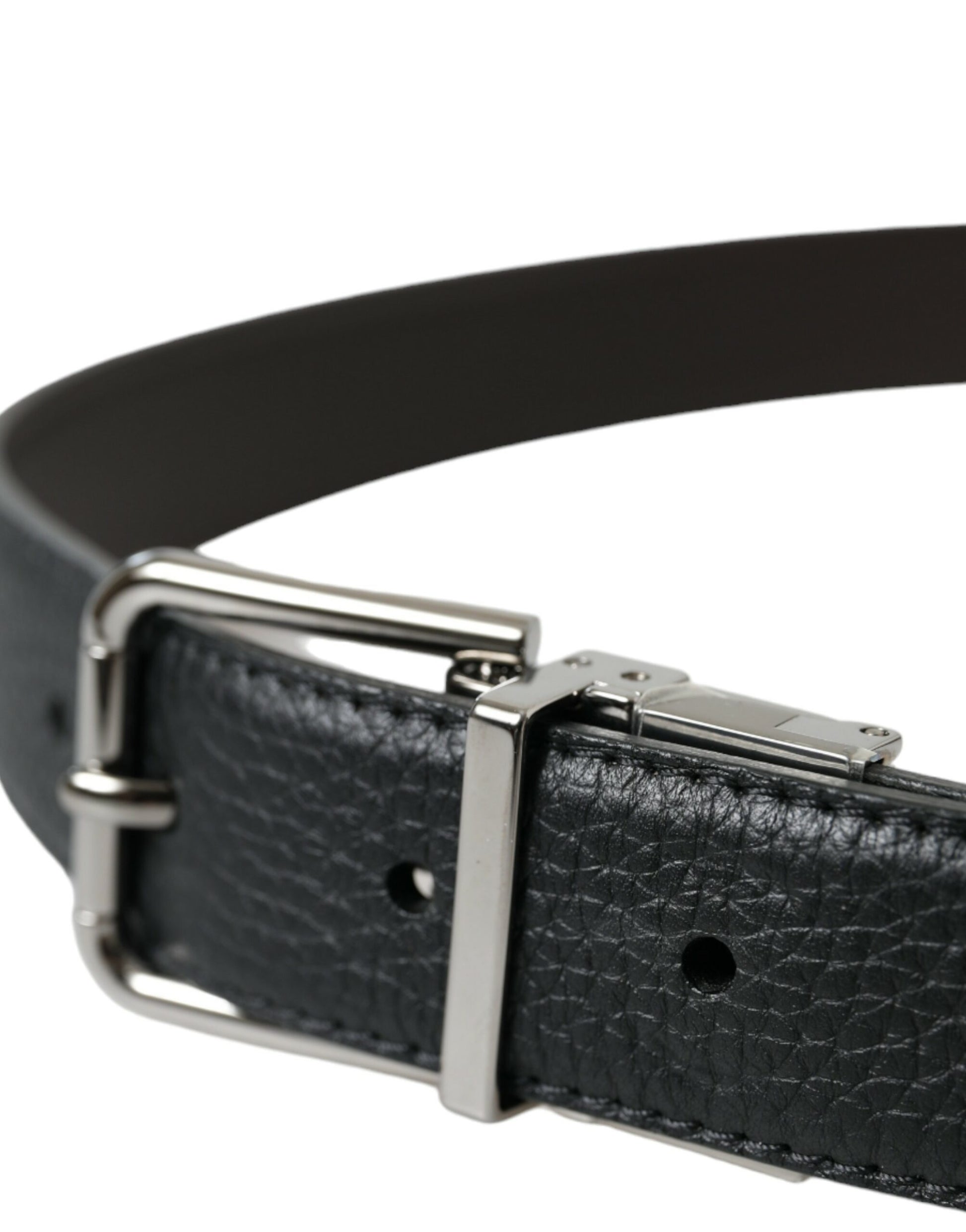 Elegant Black Leather Belt with Metal Buckle