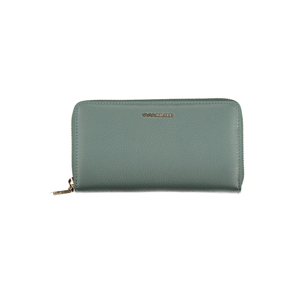 Chic Green Leather Wallet with Ample Storage