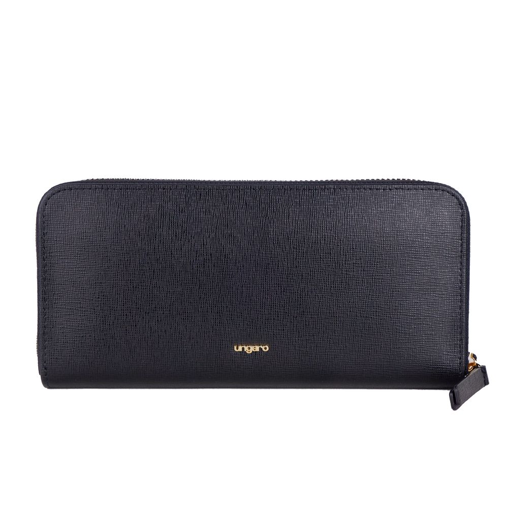 Elegant Leather Zippered Wallet in Classic Black