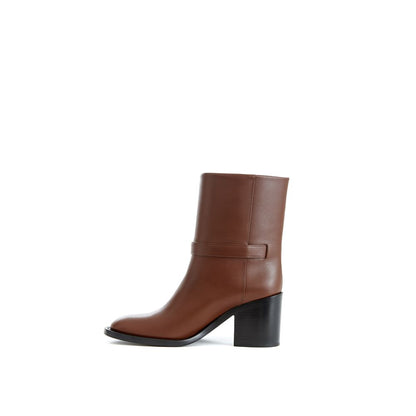 Elegant Leather Brown Boots for Sophisticated Style