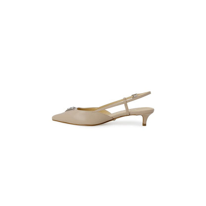 Beige Polyester Pump