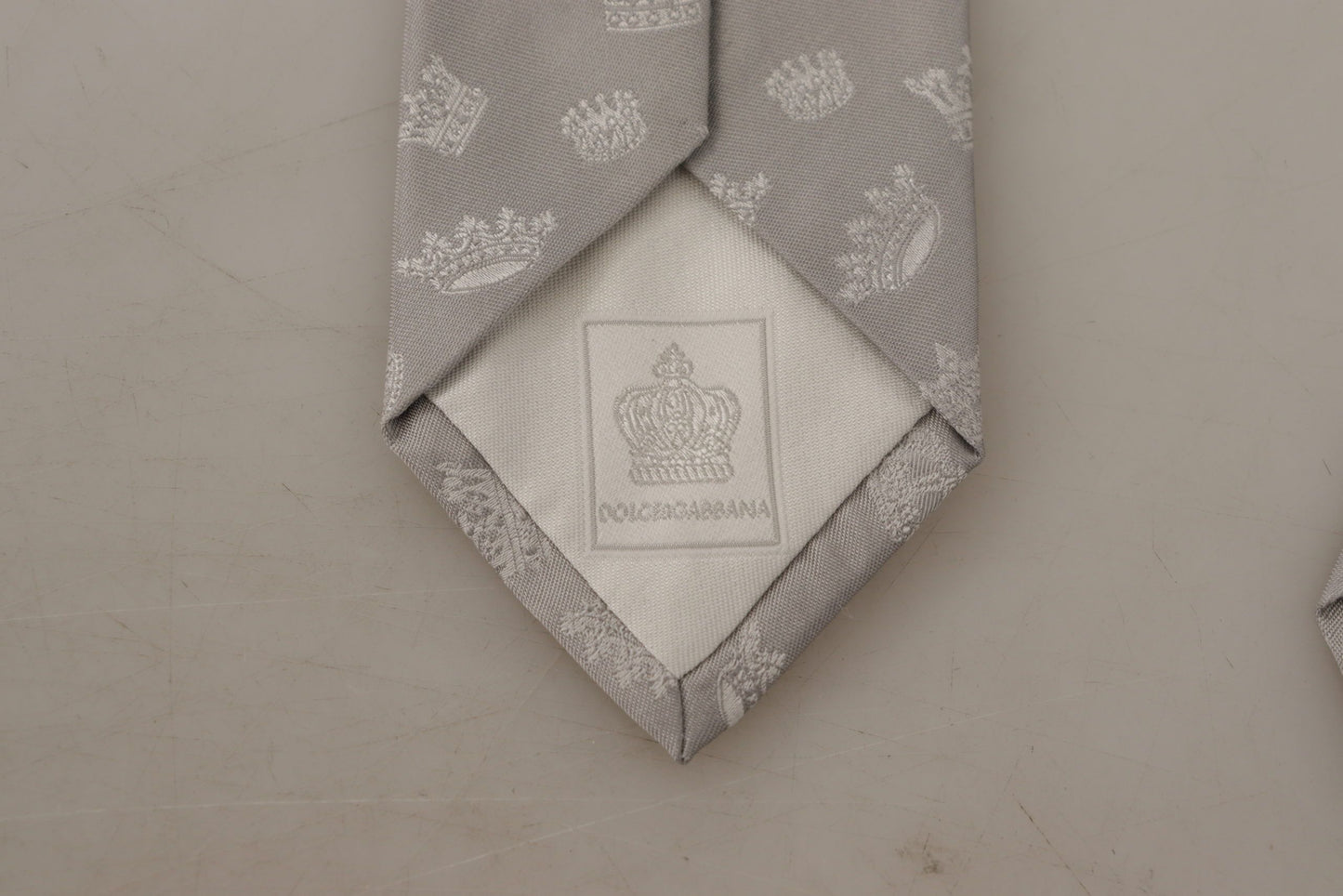 Elegant Silk Gray Crown Print Bow Tie